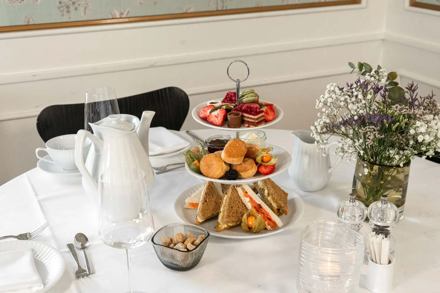 Afternoon Tea på Thorbjørnrud