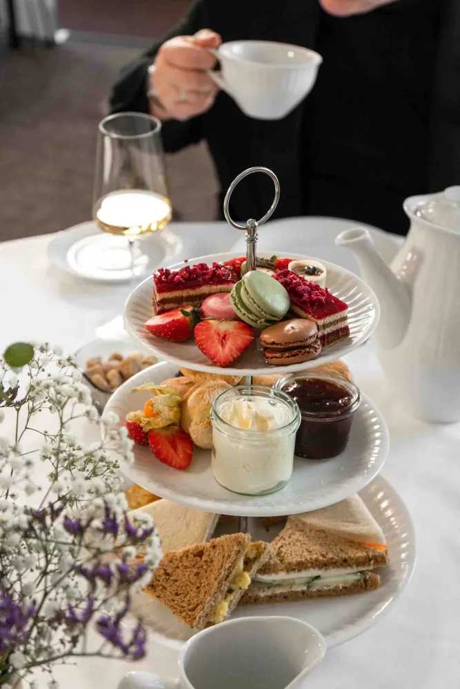 Afternoon Tea på Thorbjørnrud