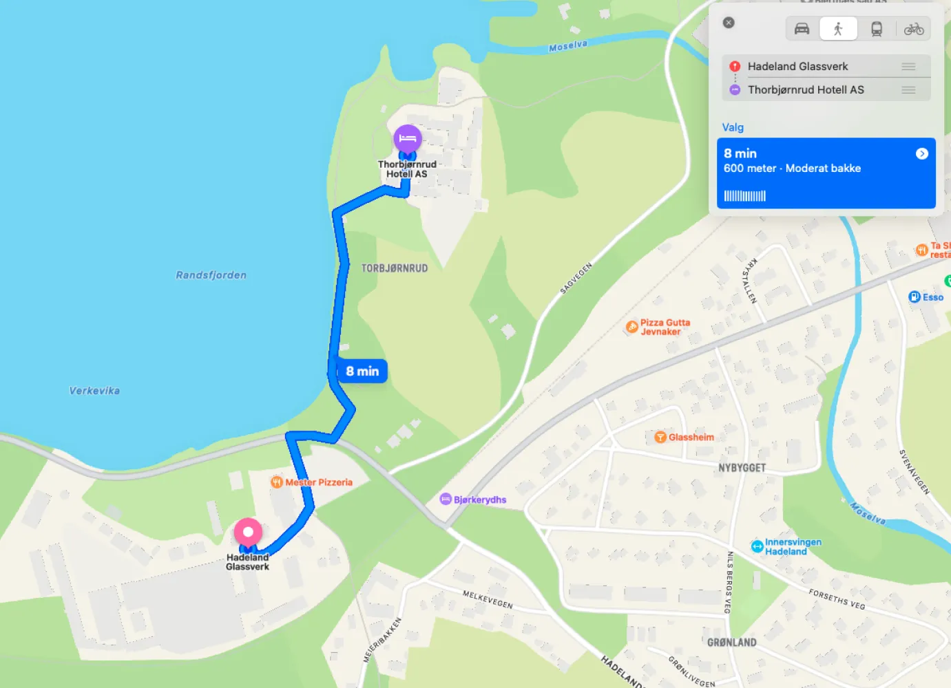 Kart som viser gangavstand mellom Thorbjørnrud Hotell og Hadeland Glassverk